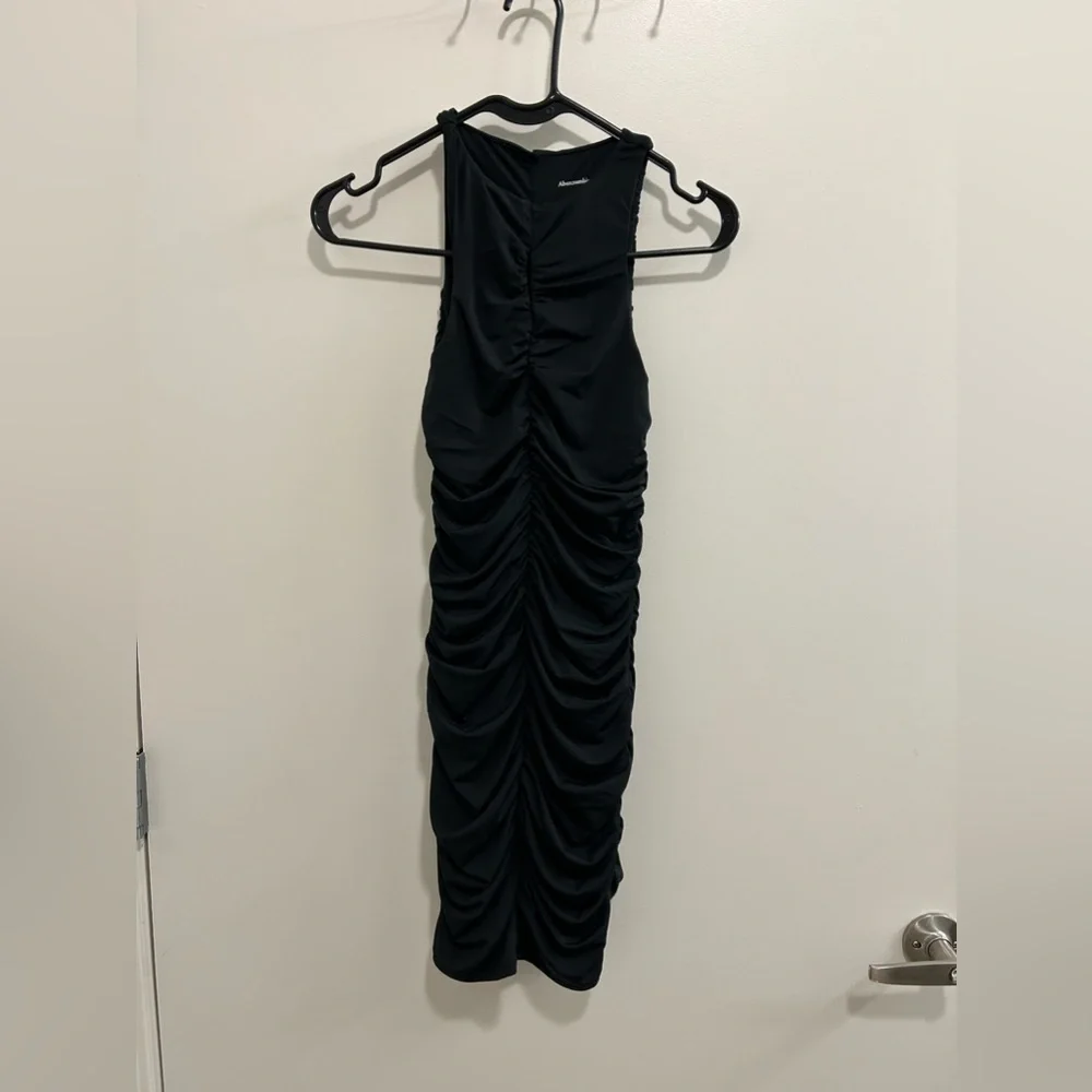 Abercrombie & Fitch Black Keyhole Body-con Dress